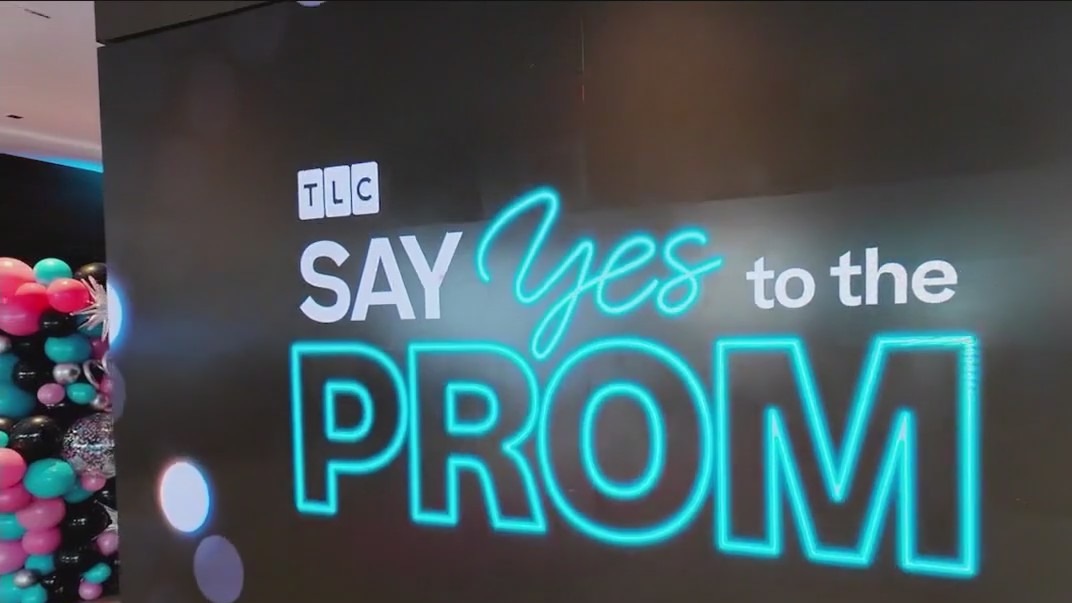 'Say Yes to the Prom'